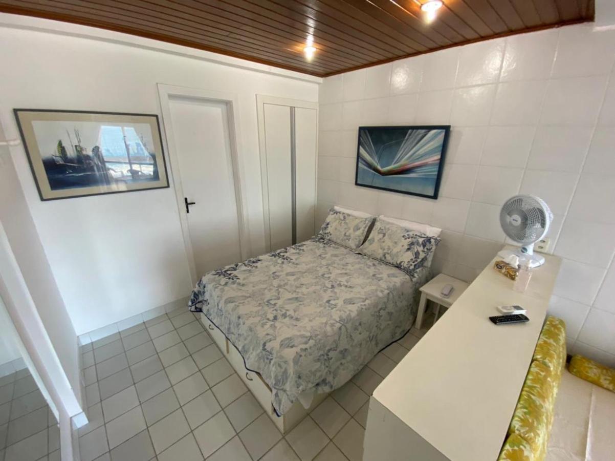 Apart Flat Farol Da Barra Salvador Exterior photo
